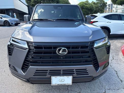 Certified 2025 Lexus GX 550 w/ Accessory Package (Z1) AWD/4WD image 8