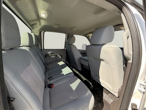 Used 2011 Ford F450 XL image 17