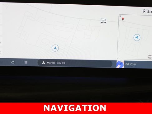 Used 2024 Hyundai Santa Fe Limited image 9