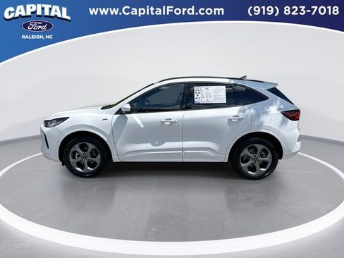 Used 2023 Ford Escape ST-Line Select image 5