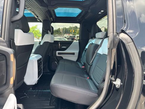 Used 2025 GMC Hummer EV 3X w/ Battery Pack, 24 Module Pack AWD/4WD image 22