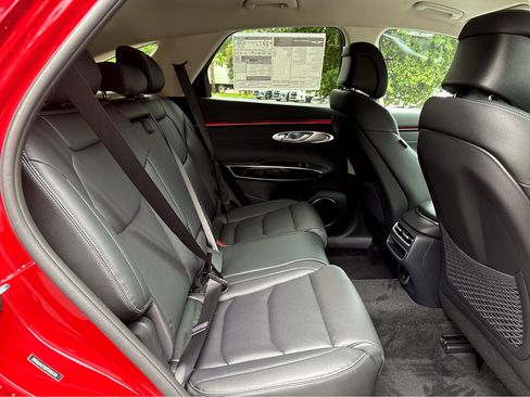 New 2026 Genesis GV70 2.5T image 21