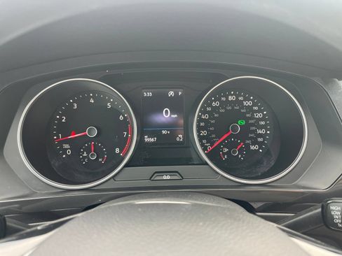 Used 2018 Volkswagen Tiguan S FWD image 19