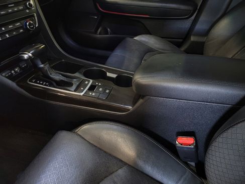 Used 2019 Kia Optima EX w/ EX Premium Package FWD image 26