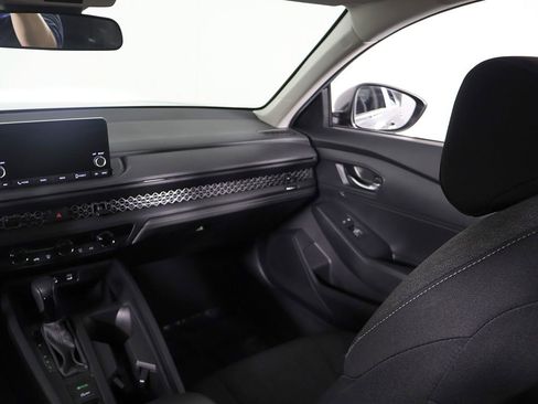 Used 2024 Honda Accord LX image 32