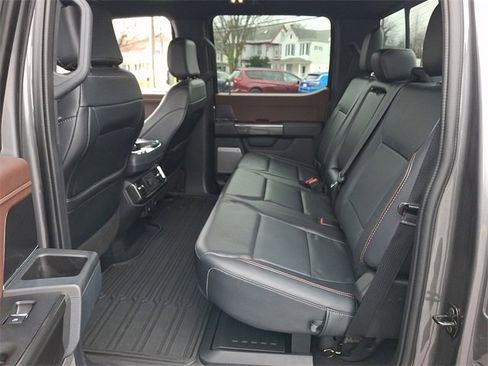 Used 2023 Ford F150 Lariat image 10