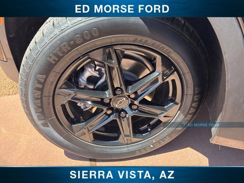 Used 2023 Chevrolet Blazer LT w/ Midnight/Sport Edition FWD image 30
