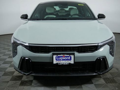 New 2026 Kia K4 GT-Line image 3