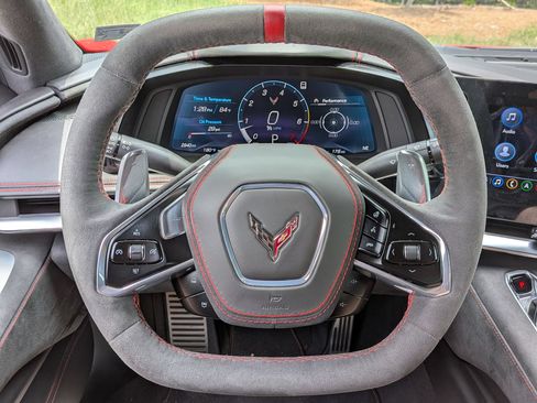 Used 2021 Chevrolet Corvette Stingray Premium Cpe w/ Z51 Performance Package RWD image 7