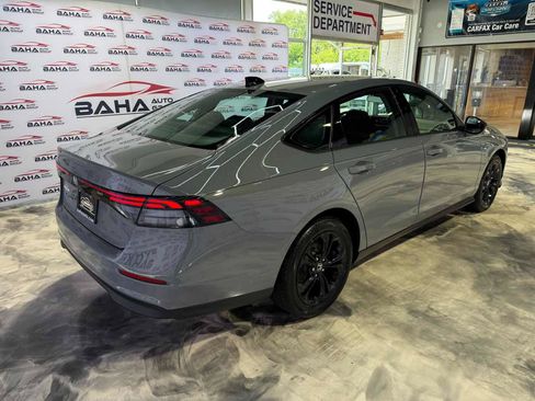 Used 2025 Honda Accord SE image 6
