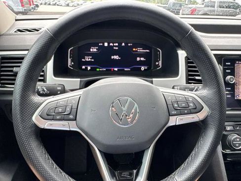 Used 2022 Volkswagen Atlas SEL Premium AWD/4WD image 28