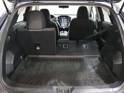 Used 2025 Subaru Crosstrek 2.0i Premium image 31