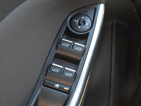 Used 2016 Ford Focus ST image 16