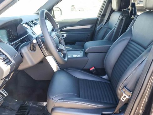 New 2026 Land Rover Discovery Dynamic SE AWD/4WD image 18