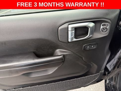Used 2021 Jeep Wrangler Unlimited Sport AWD/4WD image 12