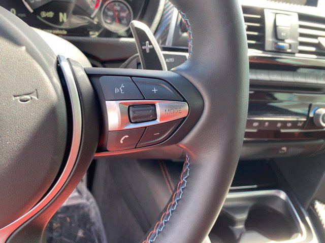 Used 2020 BMW M4 Coupe w/ Competition Package RWD image 20