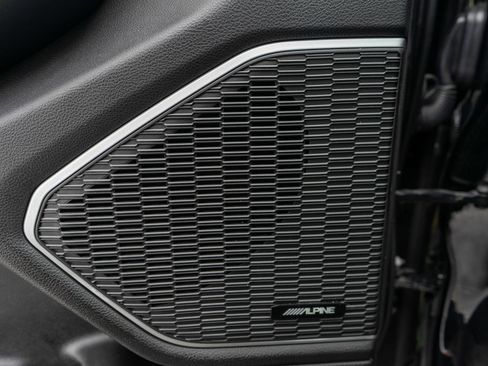 Used 2023 Jeep Grand Cherokee L Limited image 16