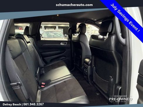Used 2019 Jeep Grand Cherokee Altitude RWD image 15