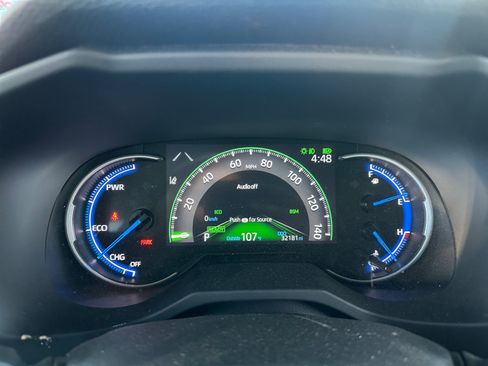 Used 2023 Toyota RAV4 XLE Premium AWD/4WD image 21