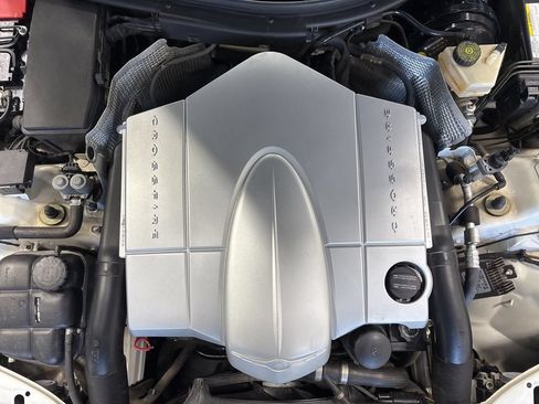 Used 2006 Chrysler Crossfire Limited RWD image 21
