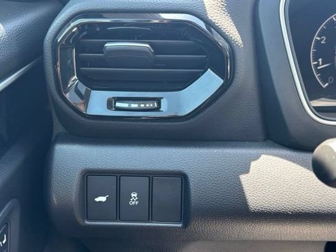 Used 2023 Honda Pilot Touring image 32