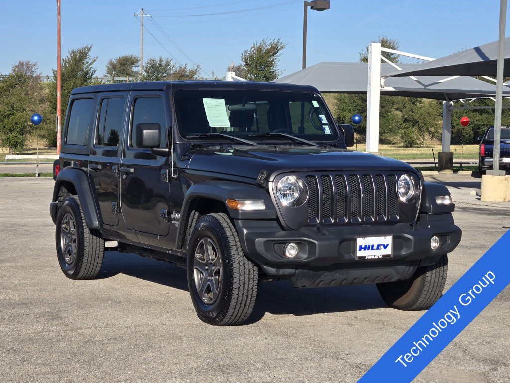 Used 2018 Jeep Wrangler Unlimited Sport S AWD/4WD image 3