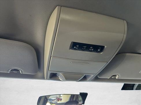 Used 2015 Dodge Grand Caravan SXT image 10