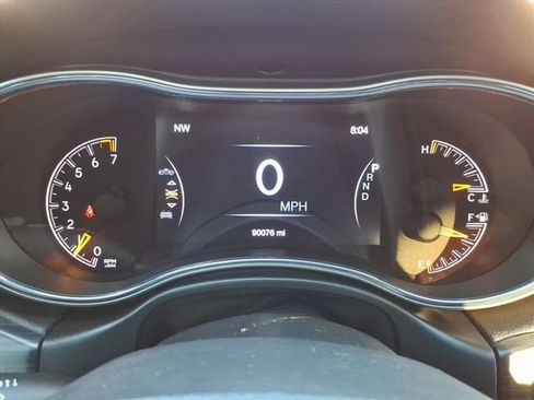 Used 2022 Jeep Grand Cherokee Limited w/ Trailer Tow Group IV image 39