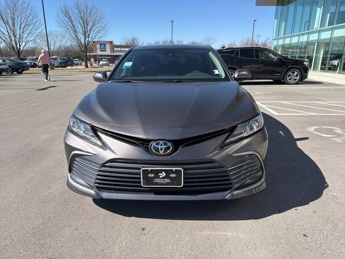 Used 2024 Toyota Camry LE image 2