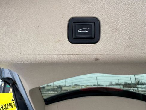 Used 2013 Cadillac SRX Luxury w/ Driver Awareness Package image 16