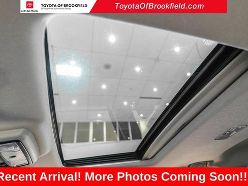 Used 2018 Toyota 4Runner TRD Off-Road Premium AWD/4WD image 20