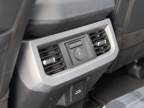 Used 2025 Ford F350 Lariat w/ Tremor Off-Road Package AWD/4WD image 23