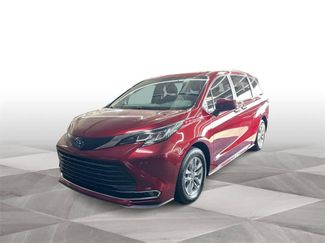 Used 2022 Toyota Sienna XLE w/ XLE Plus Package video 1
