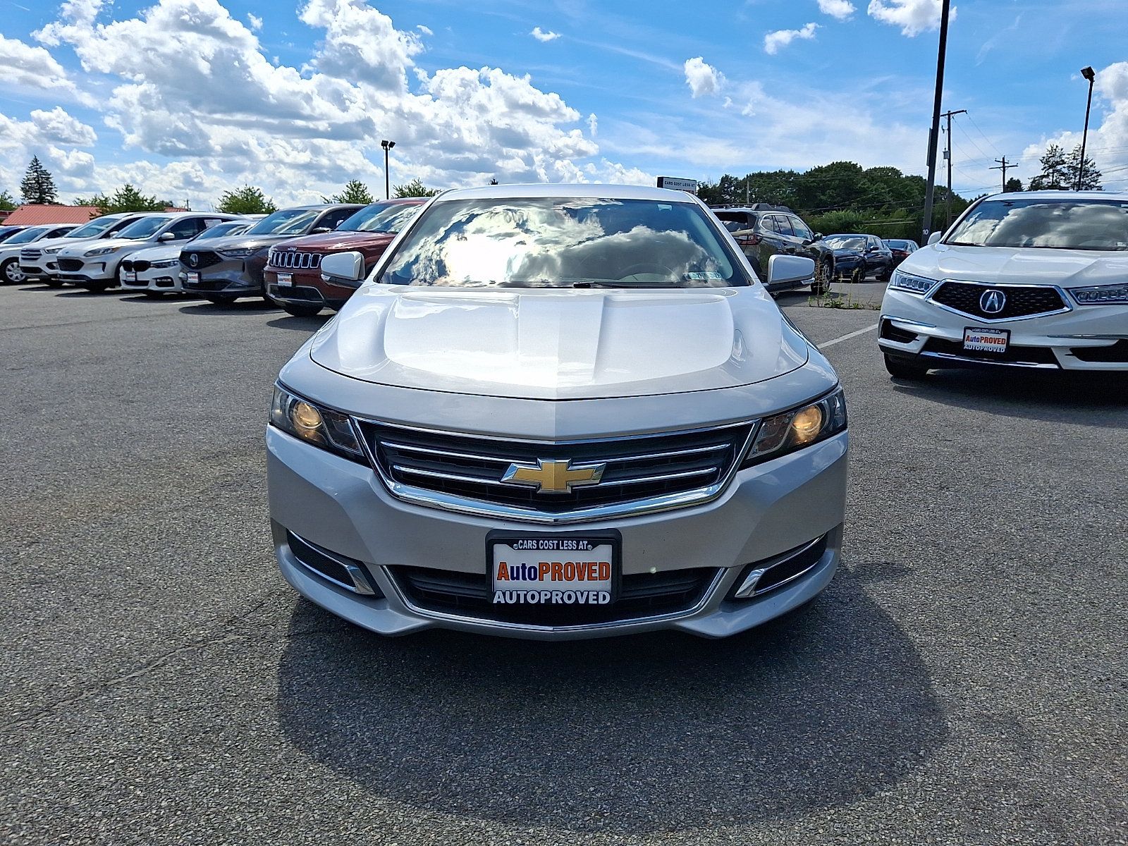 Used 2016 Chevrolet Impala LT FWD image 2