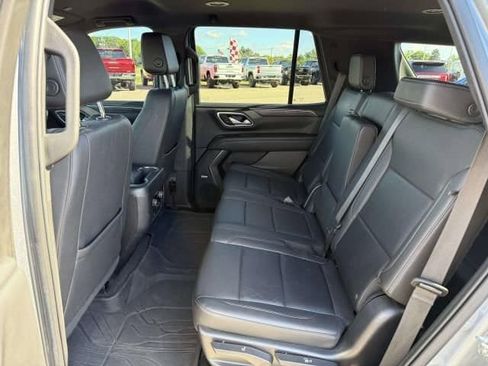 Used 2022 Chevrolet Tahoe LT AWD/4WD image 13