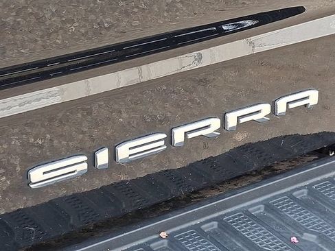 Used 2023 GMC Sierra 1500 Denali AWD/4WD image 25