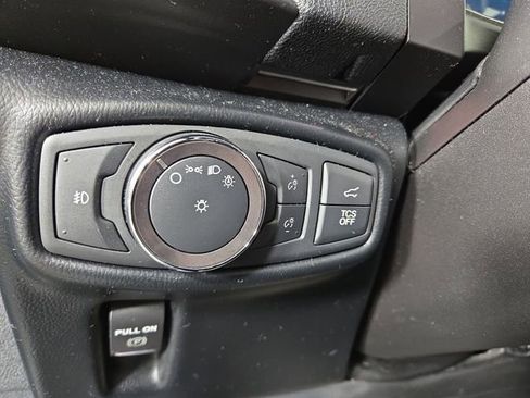 Used 2019 Lincoln Nautilus Select image 25