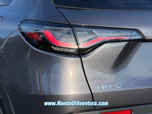 Certified 2024 Honda HR-V LX image 6