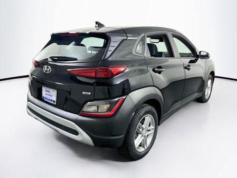 Used 2023 Hyundai Kona SE AWD/4WD image 5