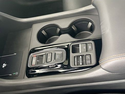 Certified 2025 Honda Pilot TrailSport image 16