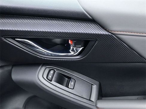 New 2025 Subaru Crosstrek 2.5i Limited w/ Crosstrek Mirror Package image 27