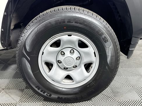 Used 2020 Toyota Tacoma SR RWD image 28