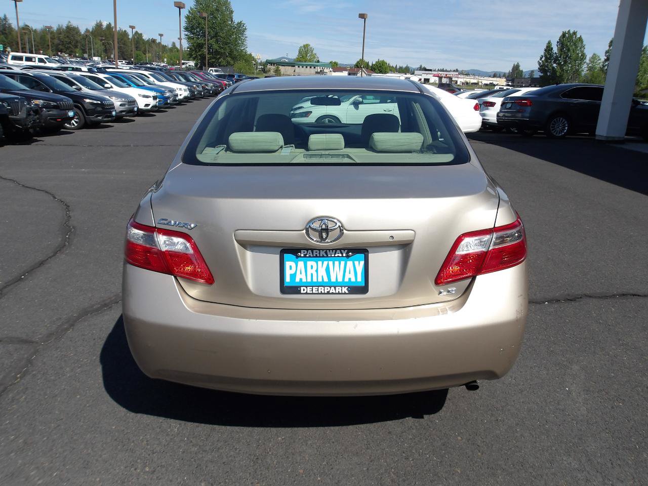 Used 2007 Toyota Camry LE FWD image 4