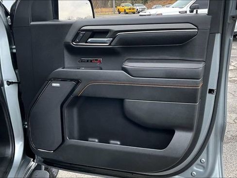 Used 2023 GMC Sierra 1500 AT4 w/ Technology Package image 29
