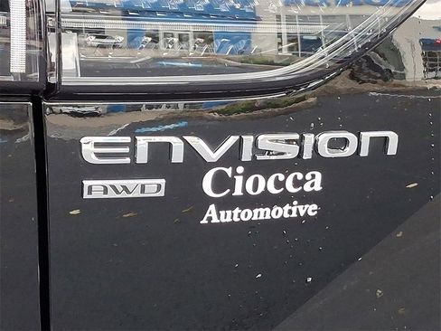 Used 2024 Buick Envision Avenir image 35