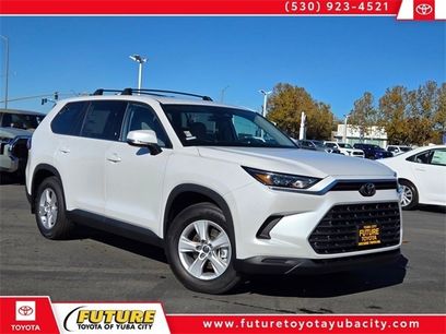 New 2026 Toyota Grand Highlander LE