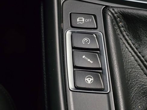 Used 2017 BMW M3 image 40