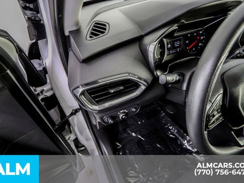 Used 2021 Chevrolet TrailBlazer LT w/ Convenience Package image 35