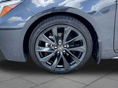 Used 2024 Toyota Corolla SE FWD image 11
