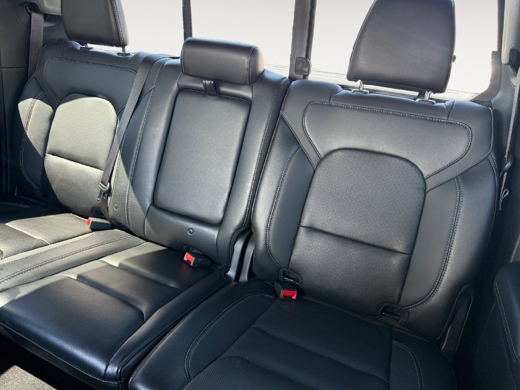 Used 2020 RAM 1500 Sport w/ Leather & Sound Group AWD/4WD image 13